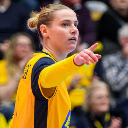 33 Isabel van Kerkvoorde