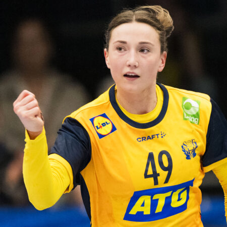49 Olivia Löfqvist