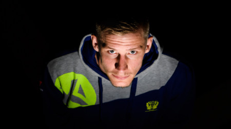 PLAY: Linus Arnesson laddar för VM-debuten