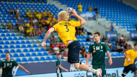 Full pott i EM-gruppspelet för U18-herrarna