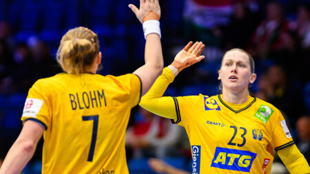 Damernas första VM-motståndare klara
