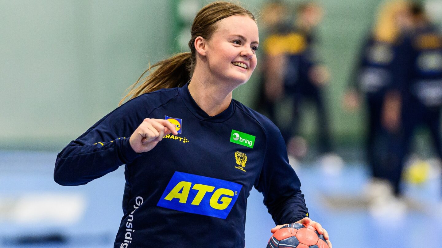 Elin Hansson: 