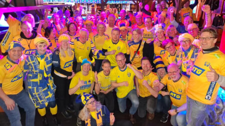 Svenska Handbollfans på plats i Stuttgart