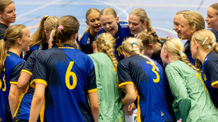 Tolfteplats i premiärturneringen för U16-damerna
